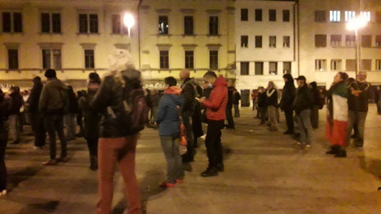 Udine Torna La Protesta In Piazza XX Settembre Contro Il Dpcm