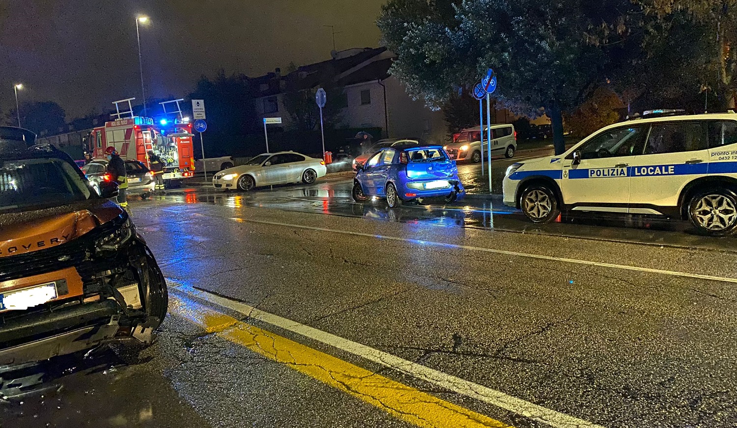 Udine Scontro Fra Tre Auto Feriti E Disagi Per Il Traffico