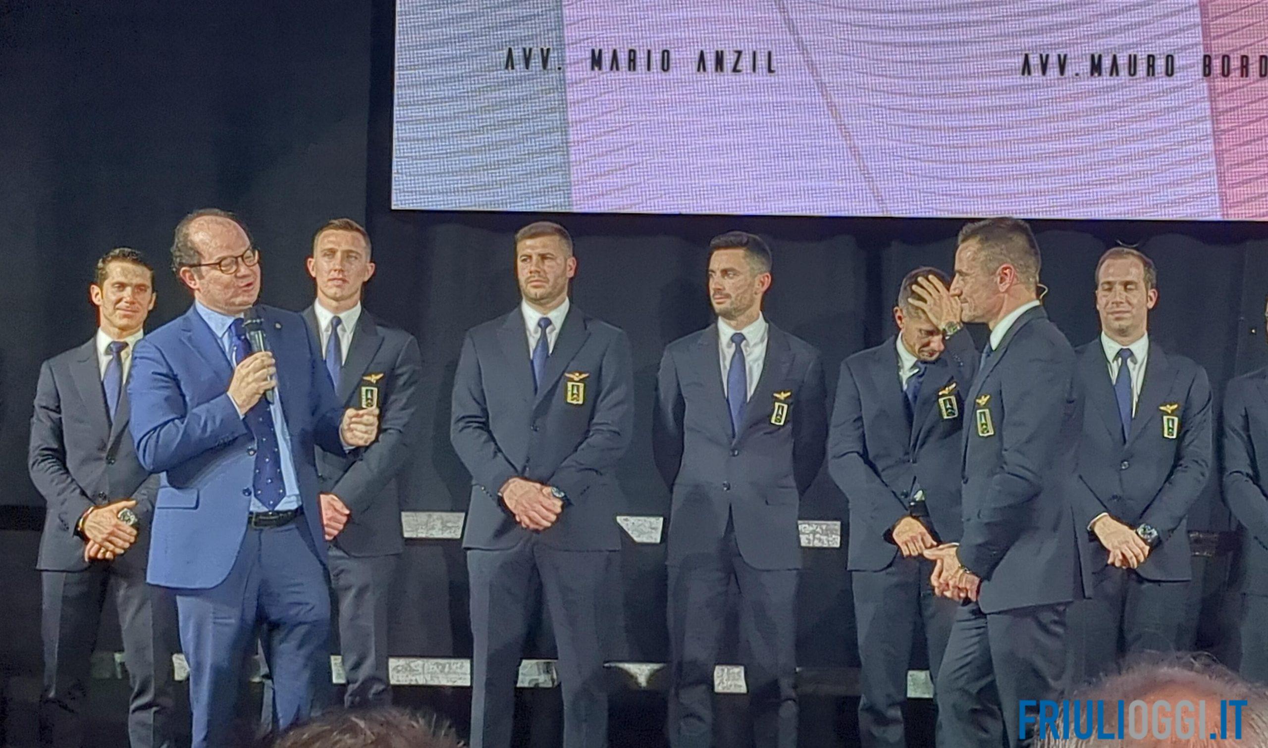 Le Frecce Tricolori presentano la nuova formazione per il 2024