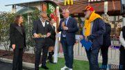 Un momento dell'inaugurazione del McDonald's di Bagnaria Arsa.